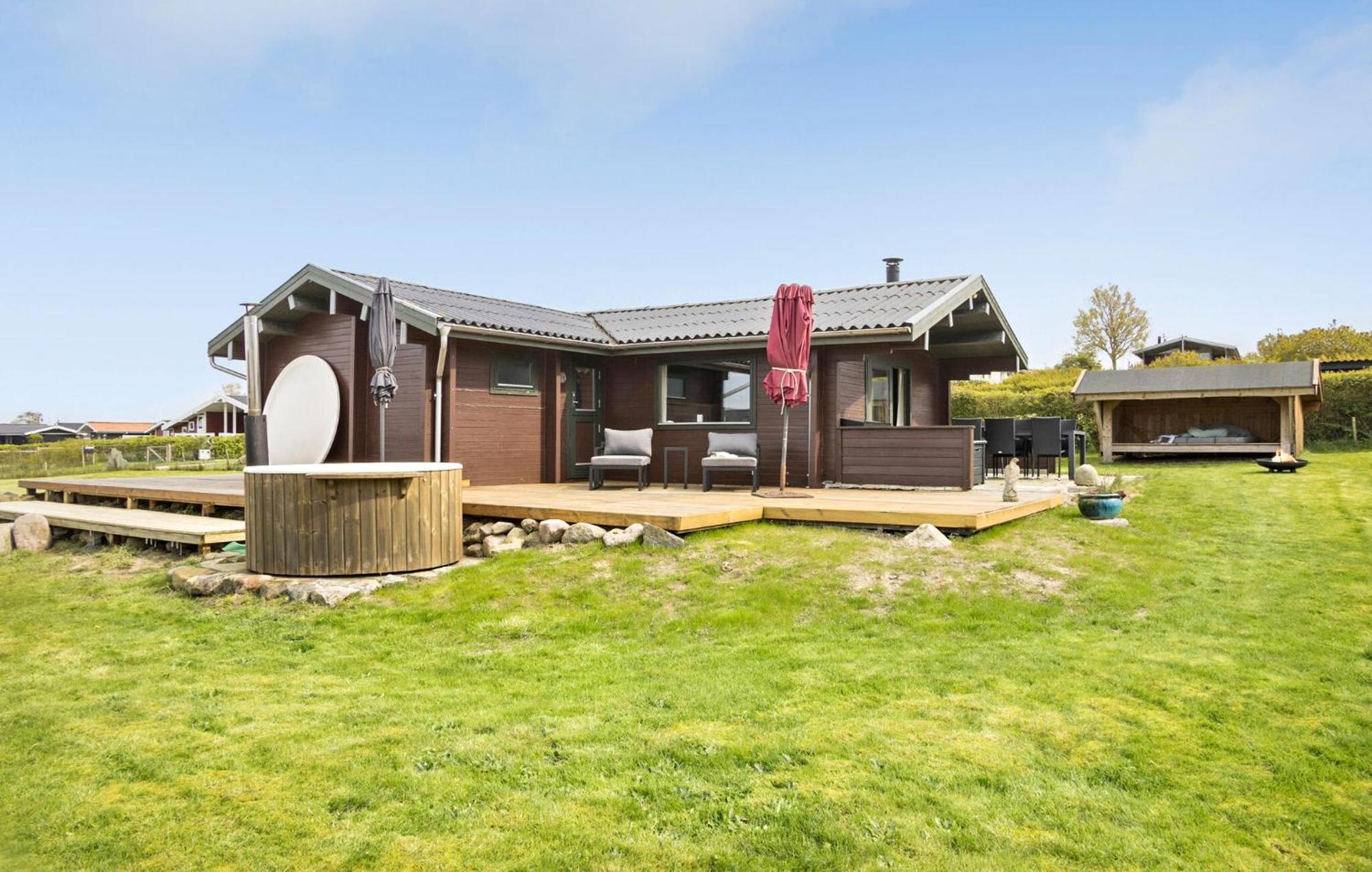 Lovely Home In Bogense With Kitchen Exterior foto